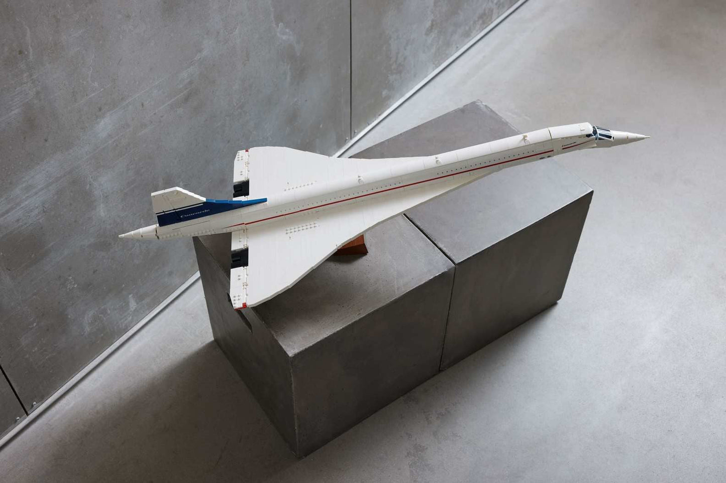 Concorde Supersonic Airliner Brick Set
