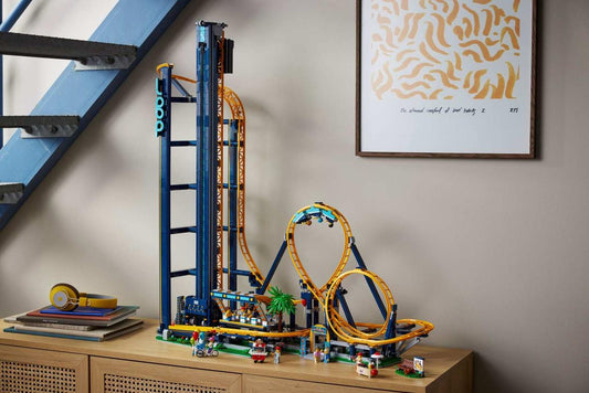 Loop Coaster Brick Set