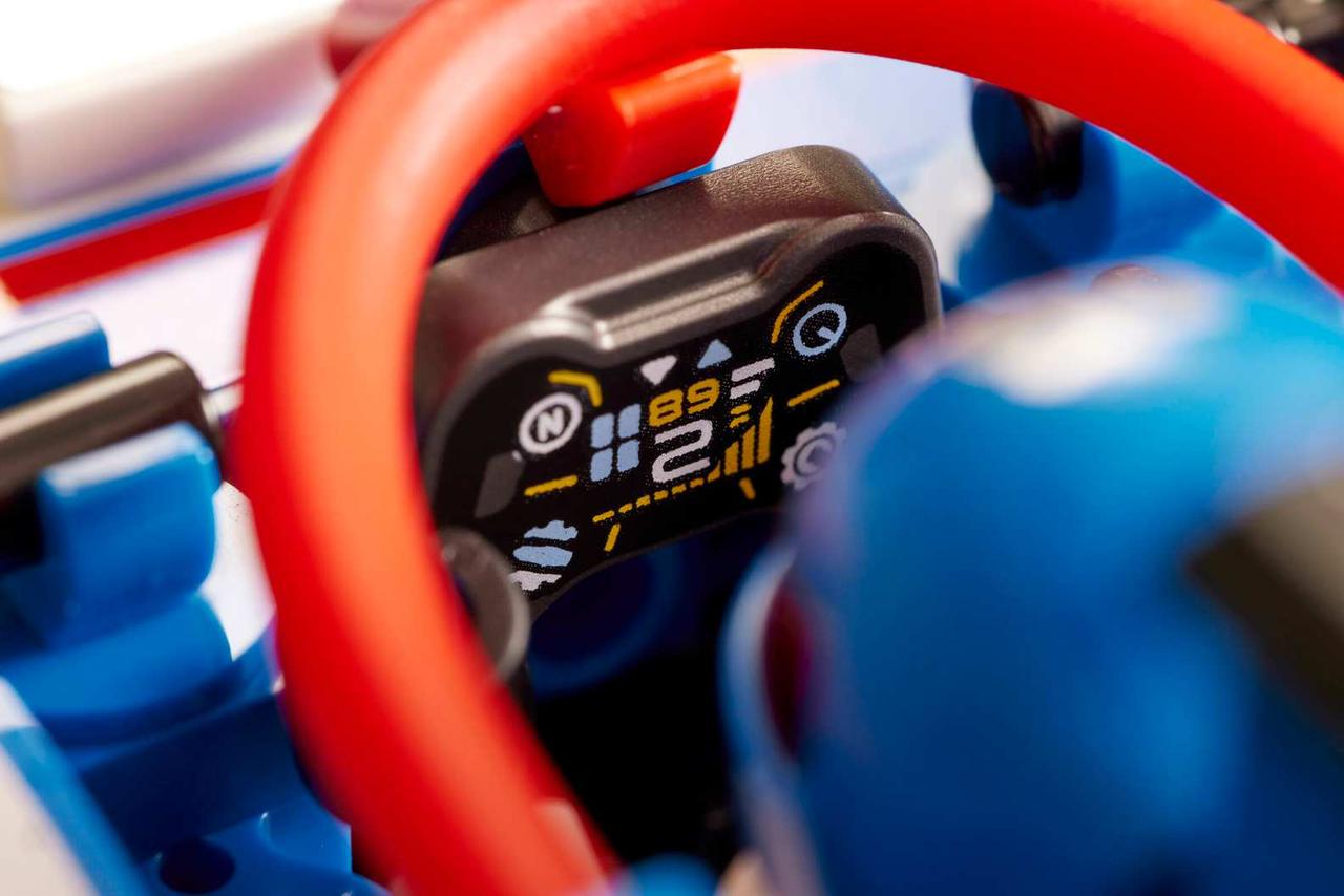 Visa Cash App Racing Bulls F1 Team Race Car