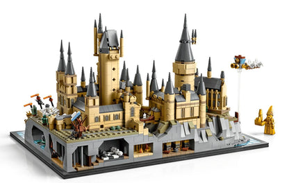 Hogwarts Castle and Grounds Brick Set