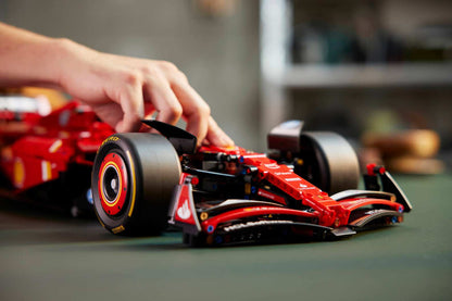 Technic Ferrari SF-25 F1 Race Car