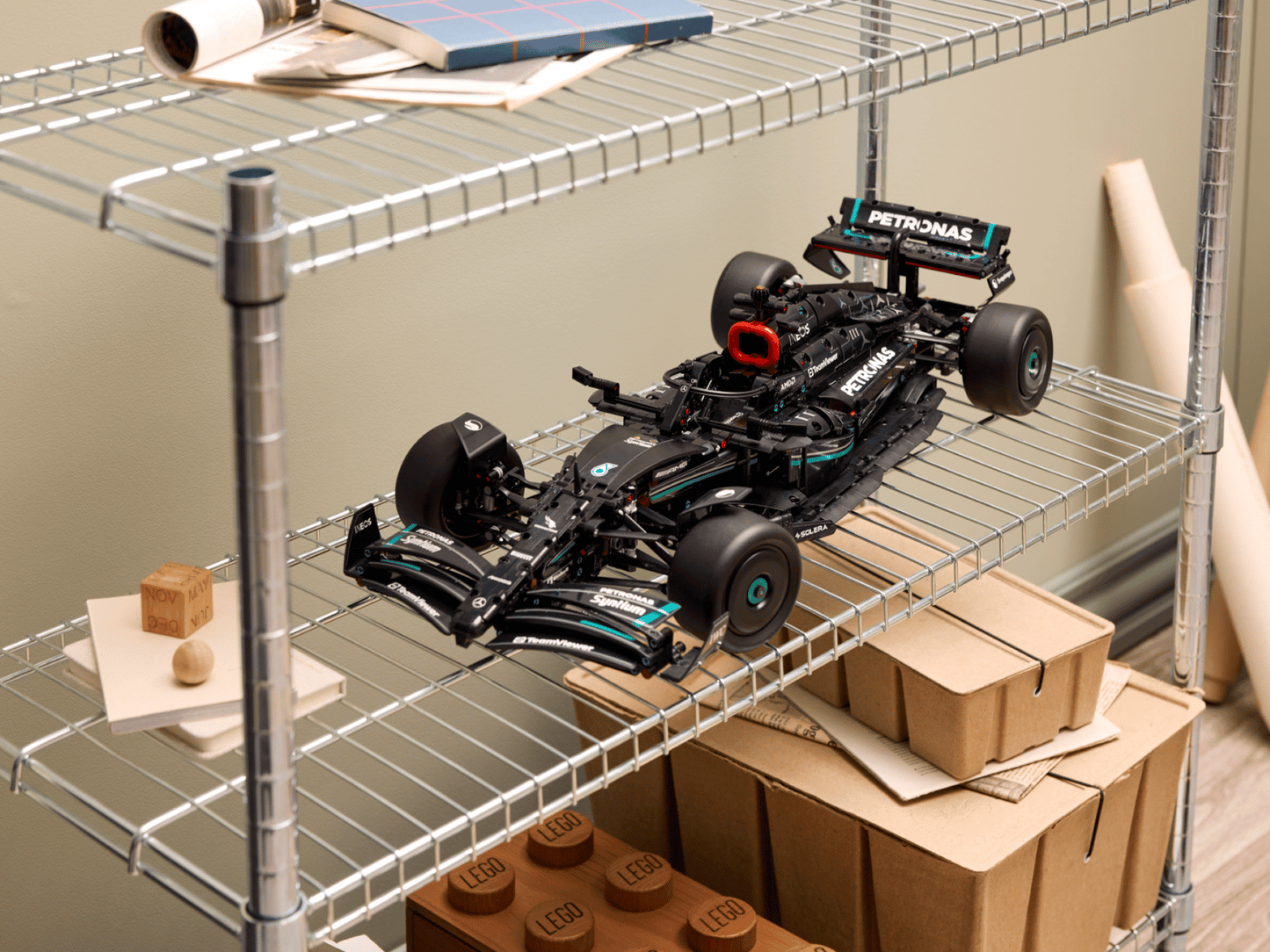 Technic Mercedes-AMG F1 W14 E Performance