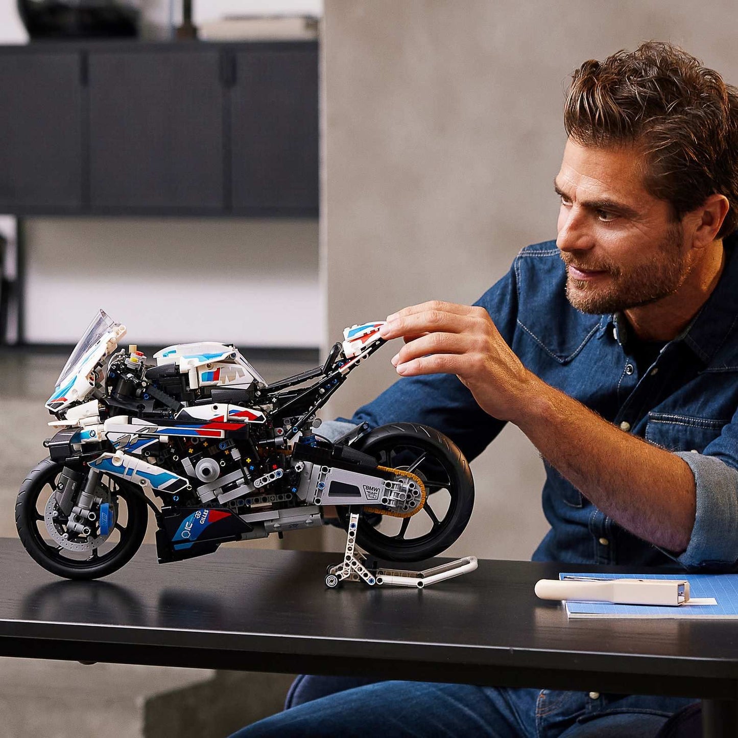 Technic BMW M 1000 RR